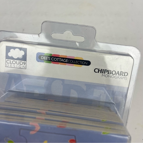 Dee’s Cottage Collection-blue floral Chipboad Monograms set-MIP - Picture 3 of 10